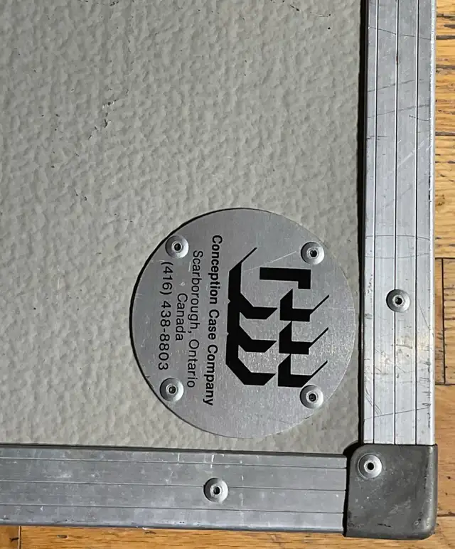 Vintage “Conception Case Company” Hardshell Equipment/Road Case  in Pro Audio & Recording Equipment in Fredericton - Image 3