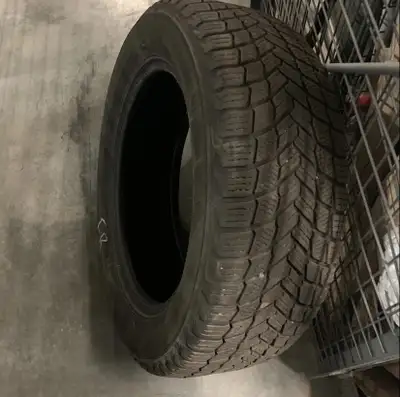 4 Michelin tire 215/60R 17 in very good condition 2 winter used