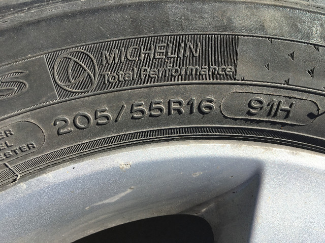 4 RIMS en aluminium à vendre / 4 Alloy RIMS to sale (16 po/inch) dans Pneus et jantes  à Laval/Rive Nord - Image 4