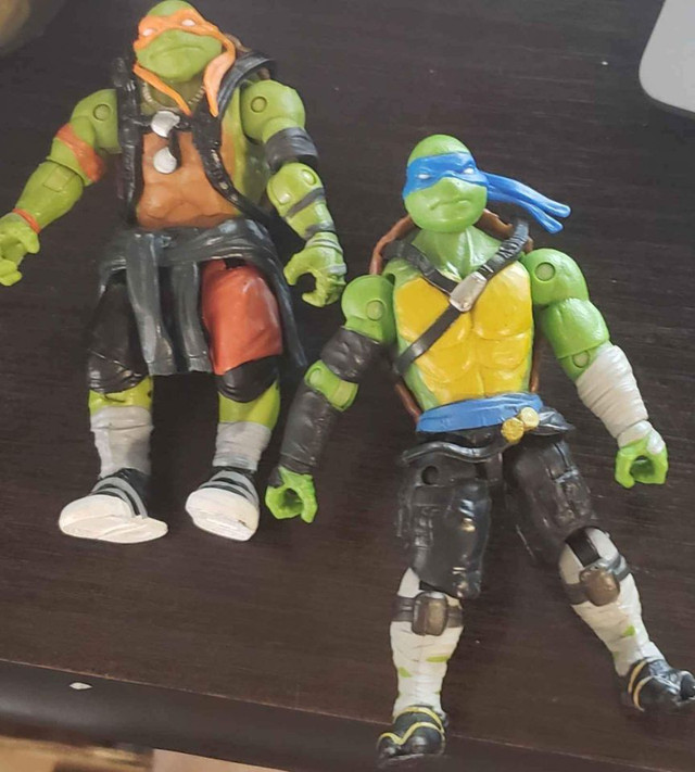 SELL/TRADE Both for $15 - TMNT Teenage Mutant Ninja Turtles Out dans Jouets et jeux  à Longueuil/Rive Sud