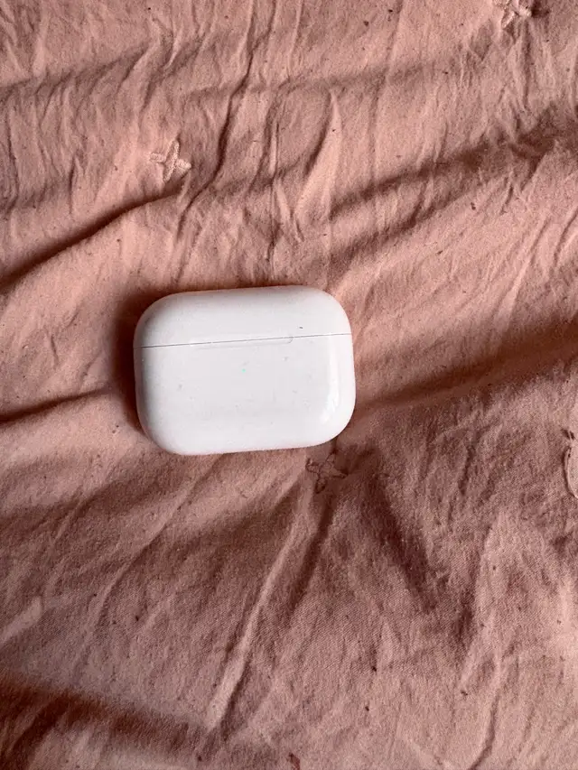 Airpod pros 429747007495219200