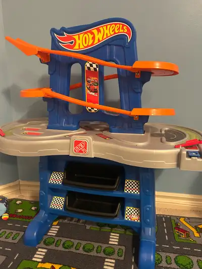 Excellent condition- step2 hot wheels raceway $70 obo - retails $130 No track or cars included Roadw...