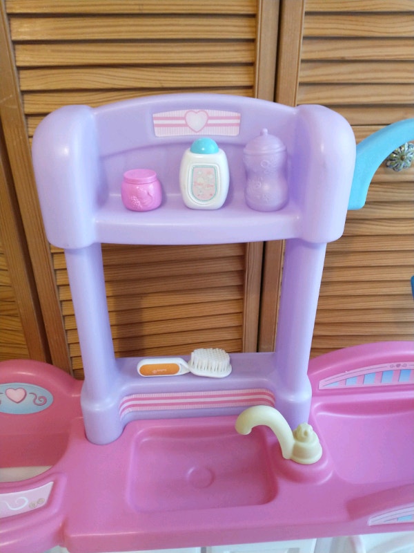 Step2 Love & Care Deluxe Toy Nursery / Step 2 Baby Doll Playset Toys