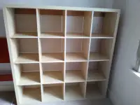 Like New! Ikea Kallax 4x4 cube bookcase