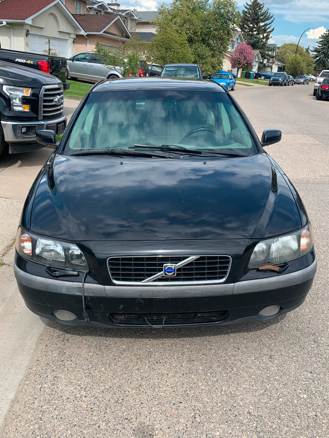 2004 Volvo S60 $2450.00 in Cars & Trucks in Calgary