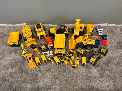 Large construction vehicle toy lot for sale. Great bundle for kids who love dump trucks, excavators,...