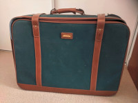 travelling suitcase