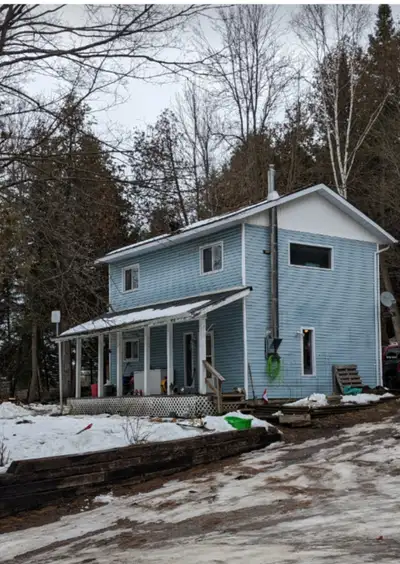 house and Shop for lease or sale 12170 hwy 35 minden ontario. house 1300sqft 4 bedrooms. for rent SH...