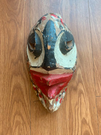 Coconut carved mask $10
