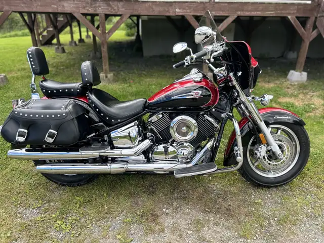 2005 Yamaha V-Star 1100 in Street, Cruisers & Choppers in Cape Breton - Image 5