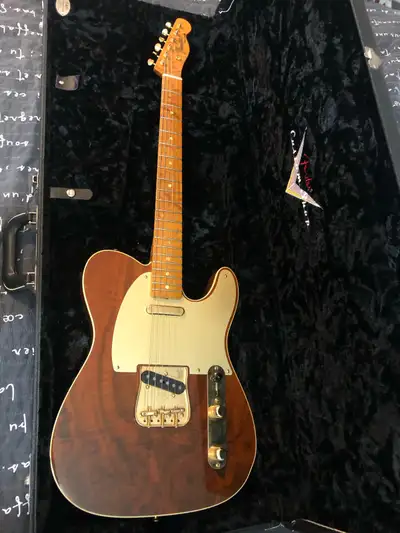 Fender telecaster custom shop artisan, View more