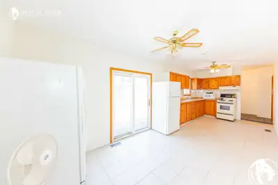 3 Bed Room - Oshawa house for rental