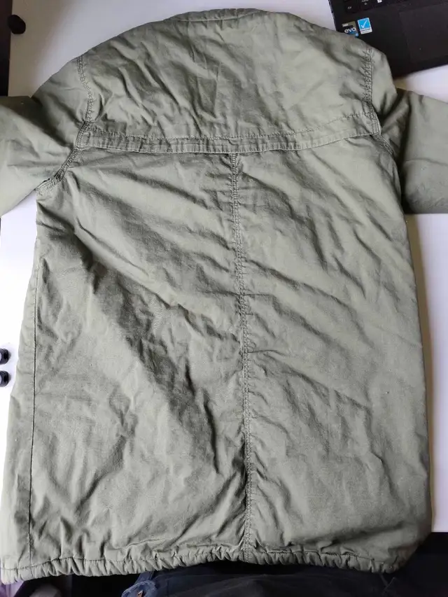 gap jacket  in Women's - Tops & Outerwear in Kingston - Image 5
