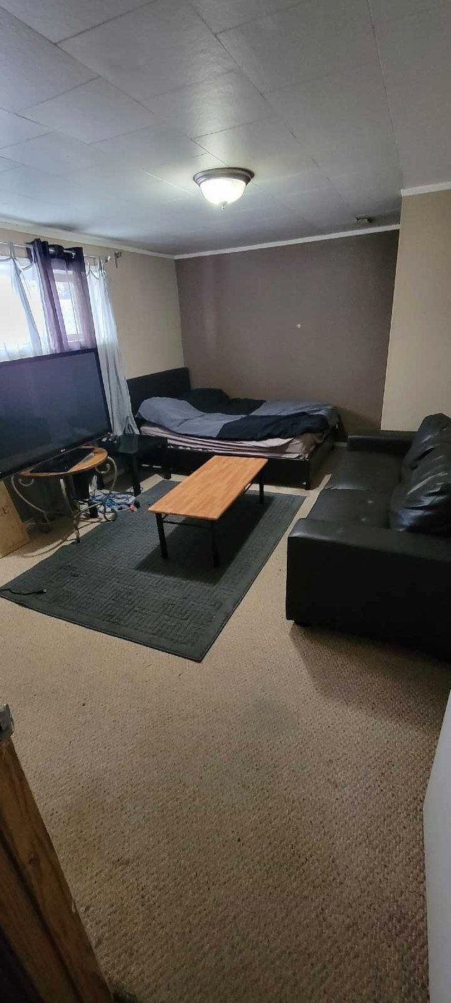 Room for rent  in Short Term Rentals in Edmonton