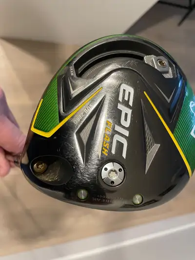 Callaway Epic Flash Driver 9 deg loft Excellent condition Shaft 1” - 1-1/2” shorter than standard Gr...