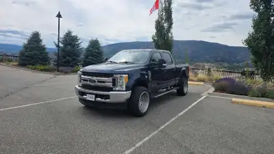 Selling my 2017 F-350 XLT FX4. I've owned it since new and it's been an excellent truck. It's always...