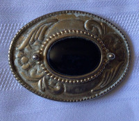 Belt buckle with natural stone 