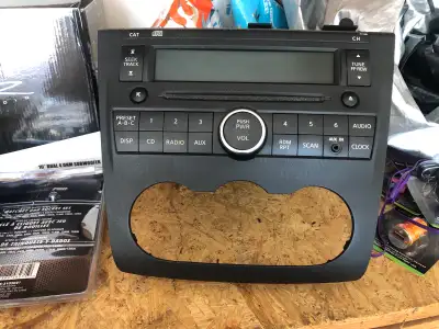 Came off 2009 Altima. I installed screen so don’t need it anymore. Please contact if interested
