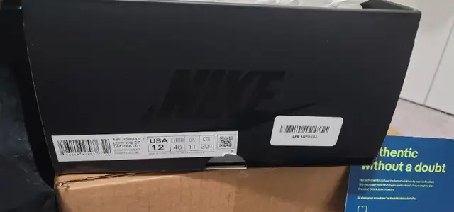 Travis Scott  Air Jordan 1 Low Black Phantom Sz 12 New in Men's Shoes in Markham / York Region - Image 5
