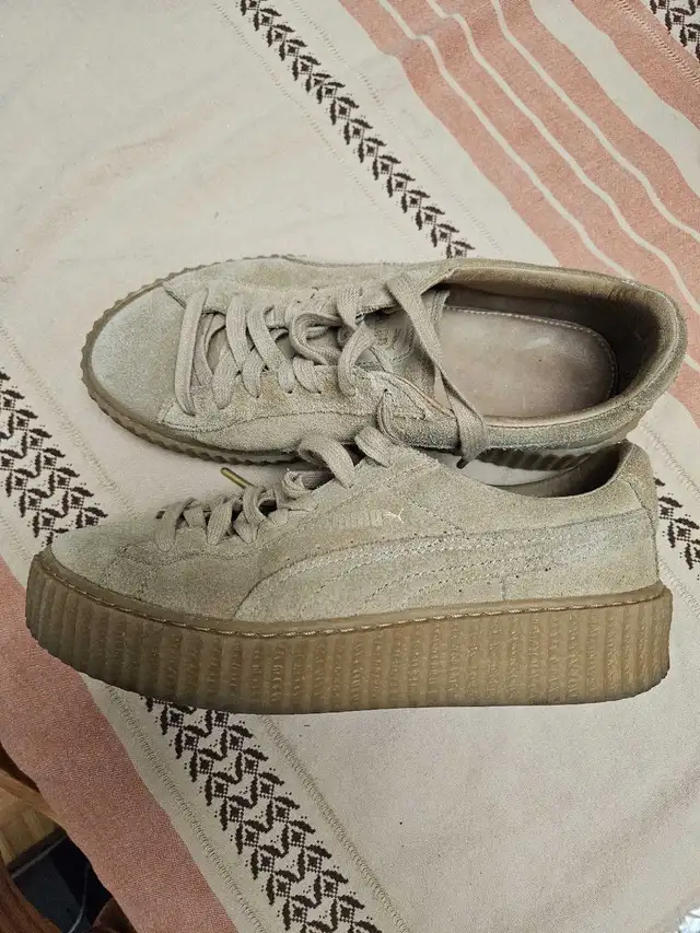 Puma Running Shoes Size 8 in Women's - Shoes in Mississauga / Peel Region - Image 2