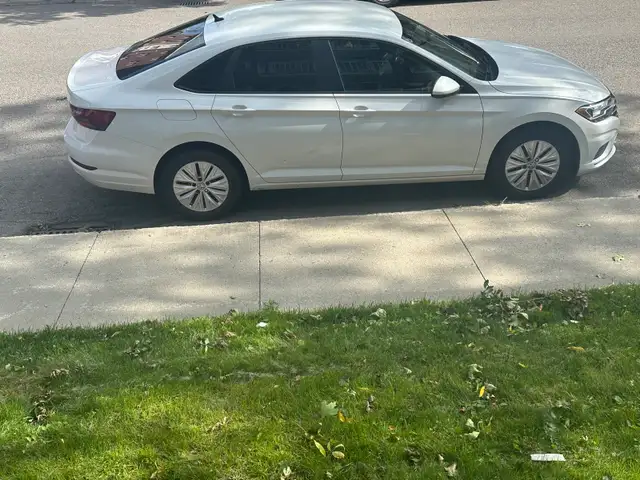 Volkswagen Jetta 589185674181365761