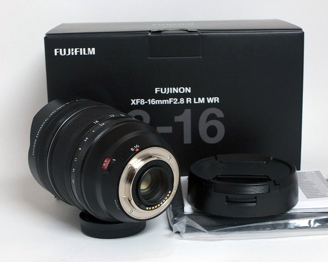 Fujifilm Fujinon Nano-GI XF 8-16mm 1:2.8 R LM WR Zoom Lens $1700 in Cameras & Camcorders in Markham / York Region - Image 3