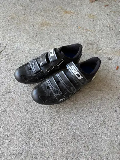 SDI biking shoes size 41, View more