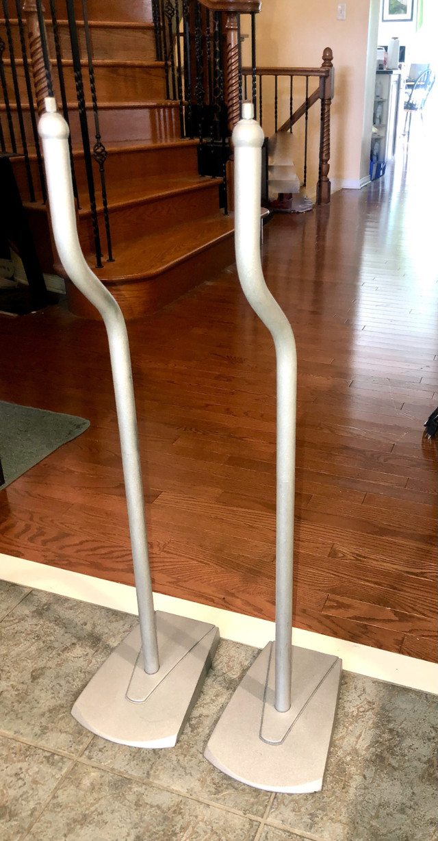 Paradigm 37.5" Satellite Speaker Stands LS-40 in Speakers in Ottawa - Image 3