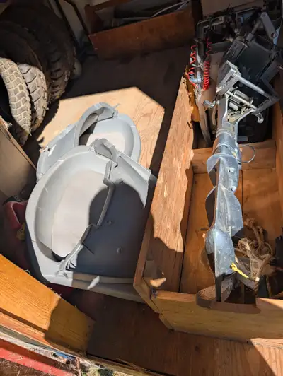 12ft Aluminum Boat With Boat Loader 2 Seats 2 Paddles