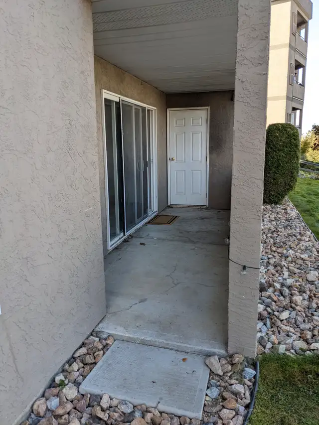 Fully furnished 2 bed, 1.5 bath condo Avail July 1st, 2025 in Long Term Rentals in Kamloops - Image 18