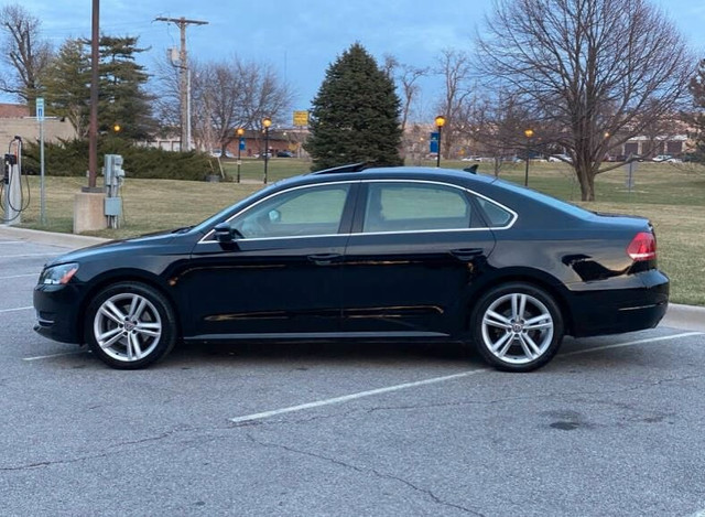 2014 Volkswagen Passat 2.5L SEL Sedan in Cars & Trucks in City of Toronto - Image 2