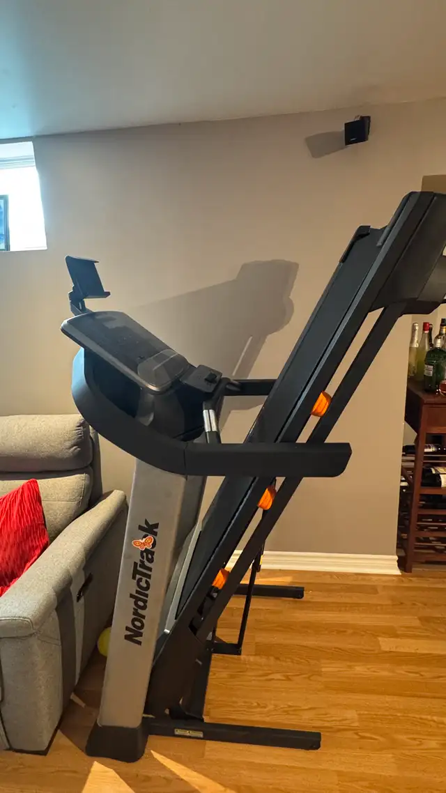 Nordictrack Treadmill C960i63234727507329122