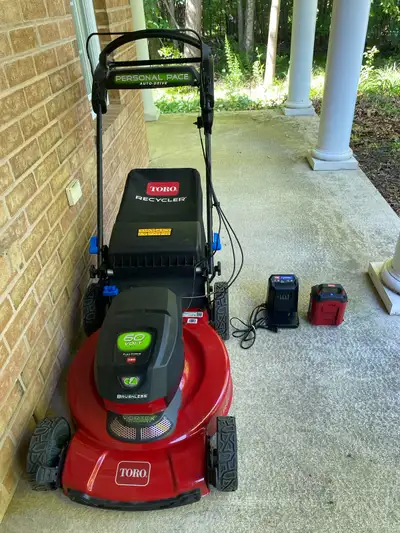 Toro Recycler 60V Cordless Self-Propelled Lawn Mower New, View more