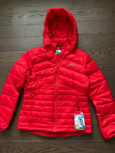 NEW WOMANS LARGE THE NORTH FACE JACKET, View more