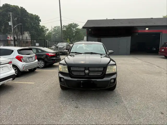 Dodge Dakota 2011 for sale