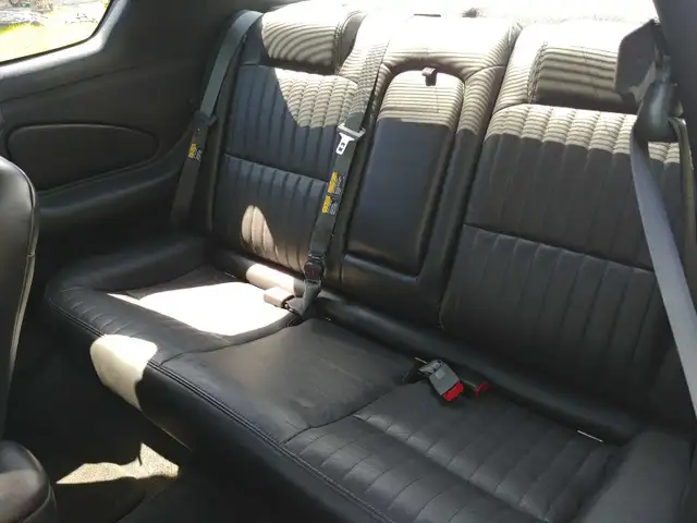 2004 Chevy Monte Carlo SS Supercharged Dale Jr special  in Cars & Trucks in Trenton - Image 7