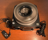 KODAK 750H Carousel Projector 35mm Slides for Repair or Parts