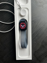 Apple Watch SE GPS 40mm - 2023