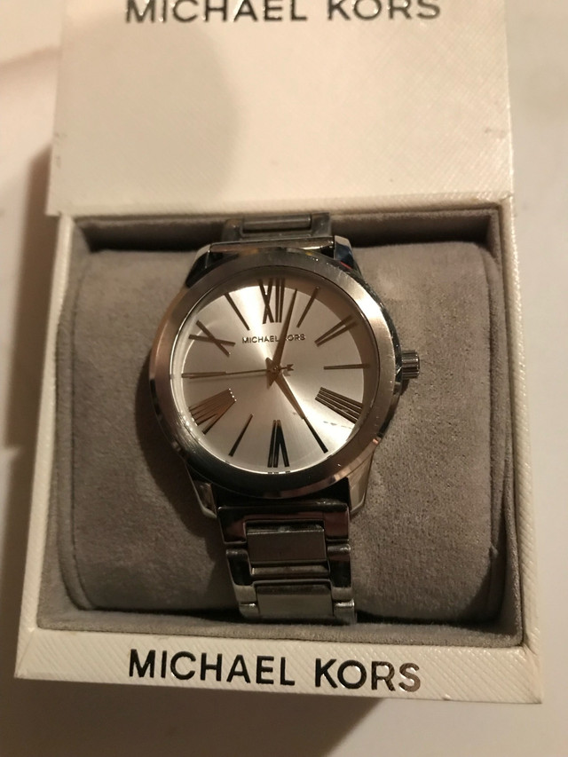 Michael Kors Men’s Watch - MK3489 Silver in Jewellery & Watches in St. John's