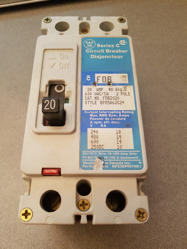 1 disjoncteur breaker Westinghouse 20 amp 600 vac 2 pole fdb220 in Other in Laval / North Shore
