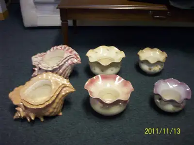 one left 6 self watering glazed ceramic pots 6 pots en ceramique pour viollette africaine ( ONE LEFT...