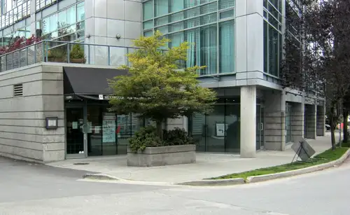 Located in Vancouver's prestigious False Creek district, just minutes from Granville Island, 4th Ave...