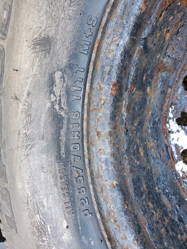 ONE TIRE TREAD IS NEW. WAS A SPARE P265/70/R16 in Tires & Rims in Ottawa - Image 2