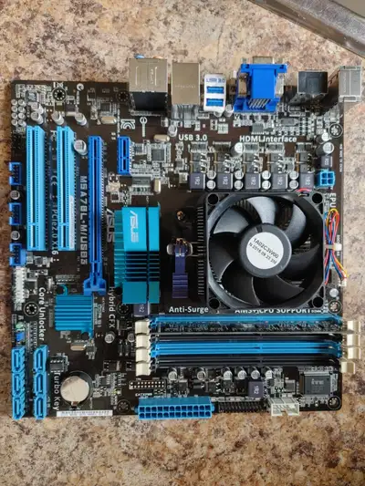 Carte mère complète : Asus M5A78L-M/USB3 avec Processeur FX 4-CORE FX4300 et mémoire 8192MB Kingston...