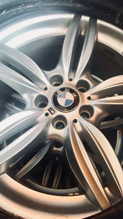 Upgrade your winter driving with a full set of BMW OEM 19” rims mounted with 245/40R19 winter tires....