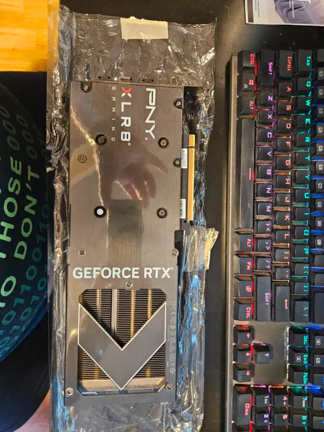 PNY GeForce RTX 4070 12GB RGB GDDR6X Video Card62863276608002122