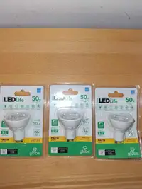 LED light bulbs 