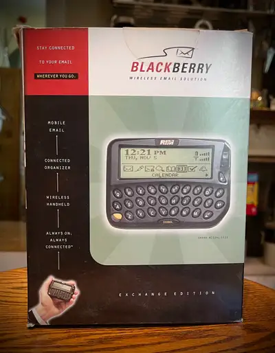 RIM 950 BlackBerry R900M-2-PW Inter@ctive Pager BOX ONLY This vintage pager system BOX ONLY from Bla...