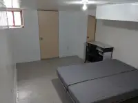 Basement room available on June 1st close to Dufferin subway