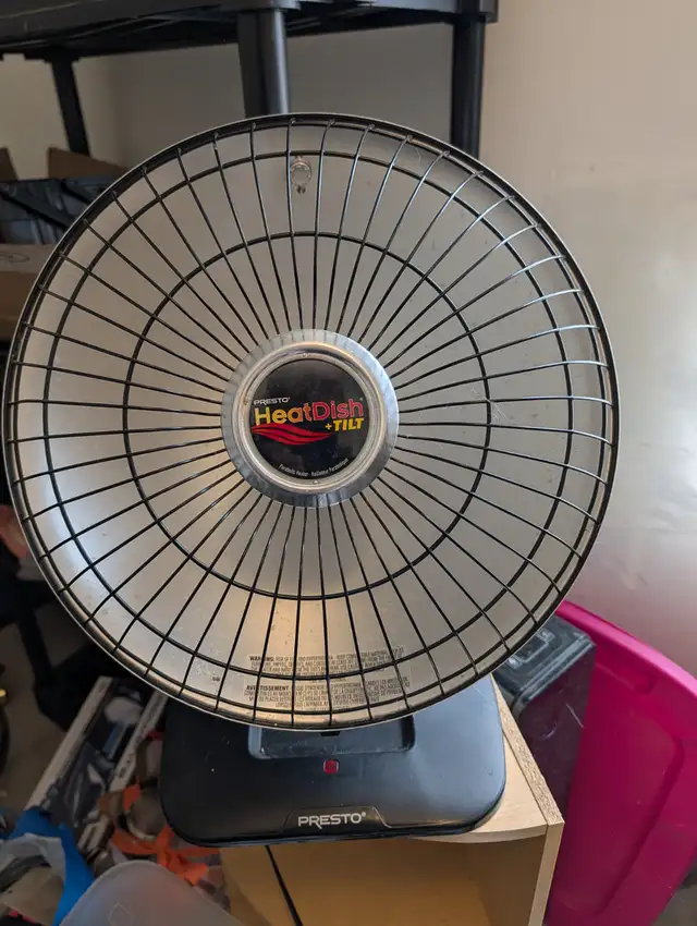 Presto HeatDish Plus Tilt in Heaters, Humidifiers & Dehumidifiers in Winnipeg - Image 2